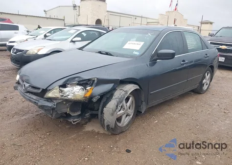2005 Honda Accord 2.4 Ex z USA, uszkodzony, nr VIN 1HGCM56735A134636
